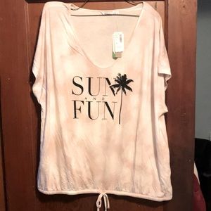 Relaxing tee for Sun and Fun